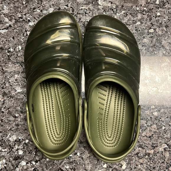 Crocs Classic Neo Puff Clogs in Army Green - Picture 7 of 13